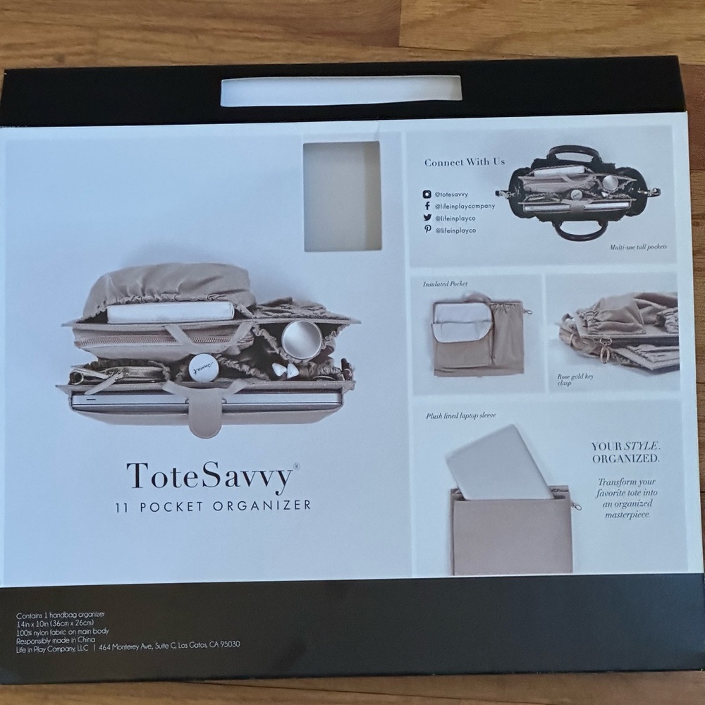 Brand New Deluxe Tote Saavy bag organizer